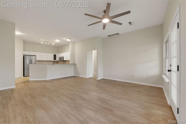 2247 S Main Street 23, Ann Arbor, MI 48103
