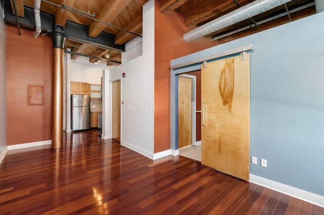 150 E Main Street, 207, Columbus, OH 43215