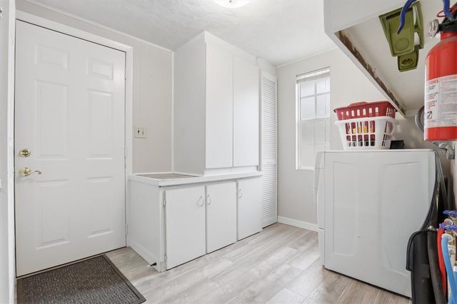 5909 8TH AVENUE S, Tampa, FL 33619