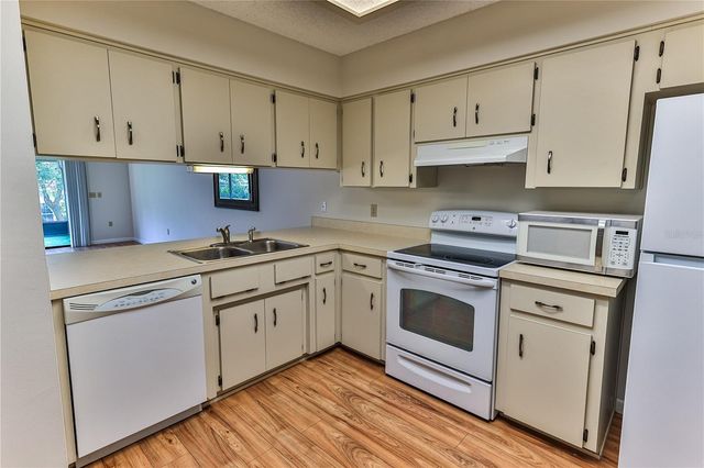 3333 S LIVERPOOL POINT, Inverness, FL 34452