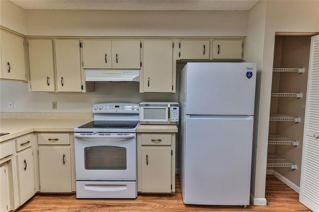3333 S LIVERPOOL POINT, Inverness, FL 34452