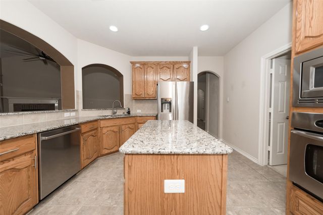 20335 Horseshoe Canyon Drive, Cypress, TX 77433