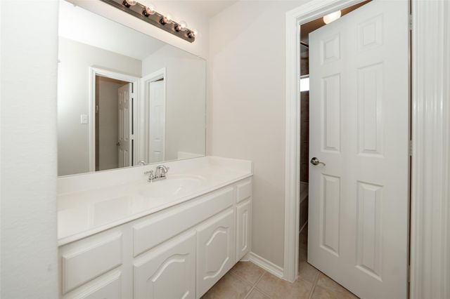 20335 Horseshoe Canyon Drive, Cypress, TX 77433