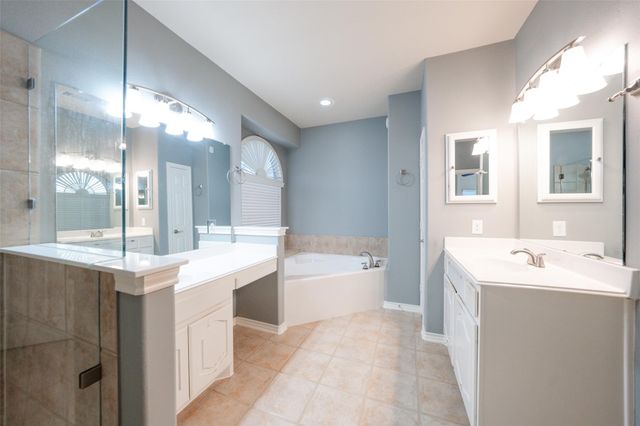 20335 Horseshoe Canyon Drive, Cypress, TX 77433