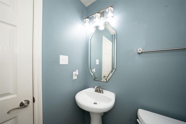 20335 Horseshoe Canyon Drive, Cypress, TX 77433