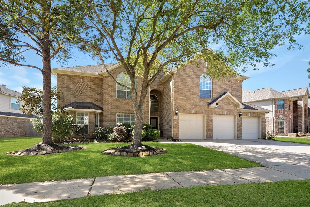20335 Horseshoe Canyon Drive, Cypress, TX 77433