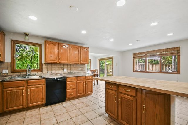 175 Armsby Road, Sutton, MA 01590