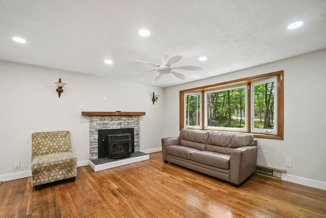 175 Armsby Road, Sutton, MA 01590