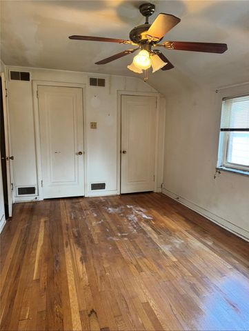 4526 Camelia St, E Pittsburgh, PA 15201