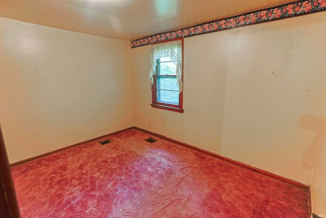 516 E Dragoon Trail, Mishawaka, IN 46544