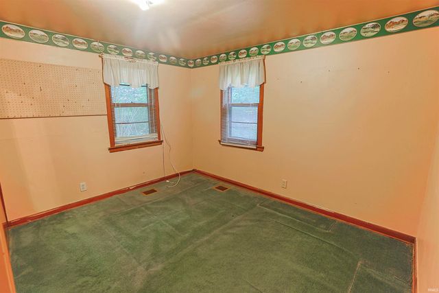516 E Dragoon Trail, Mishawaka, IN 46544