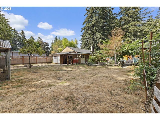 150 Ne 202ND Ave, Gresham, OR 97230