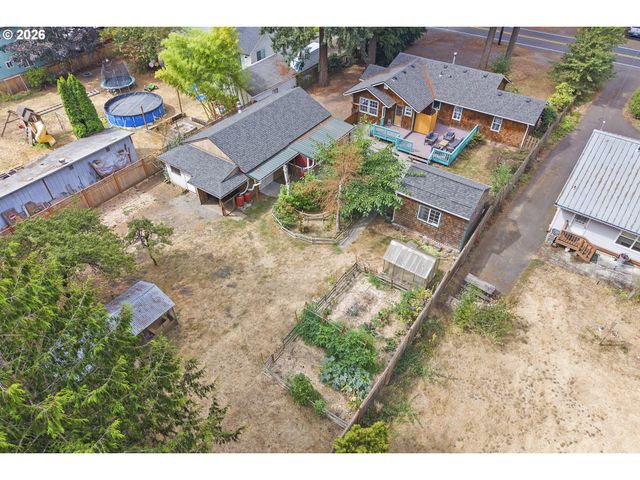 150 Ne 202ND Ave, Gresham, OR 97230