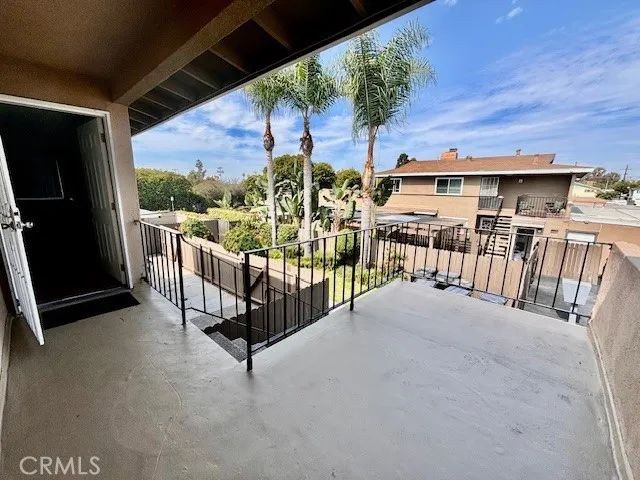 17102 Emerald D, Huntington Beach, CA 92647