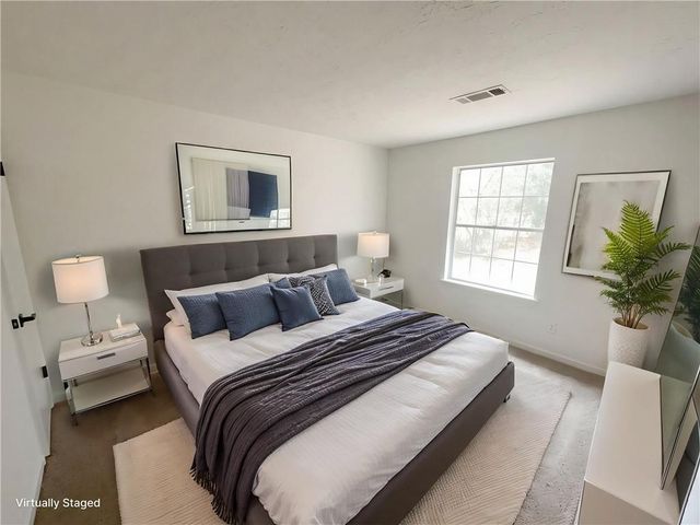 673 Utoy SW Circle, Atlanta, GA 30331