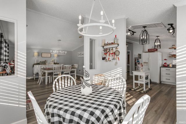 23651 Riley Road, Lakeville, IN 46536