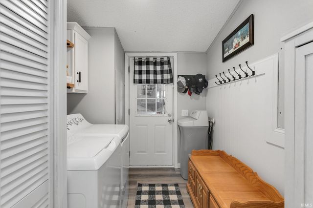 23651 Riley Road, Lakeville, IN 46536