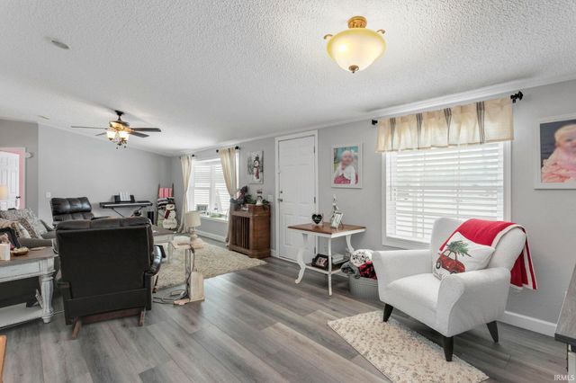 23651 Riley Road, Lakeville, IN 46536