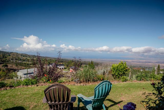 712 Upper Kimo Dr, Kula, HI 96790