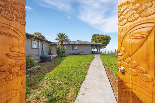 712 Upper Kimo Dr, Kula, HI 96790