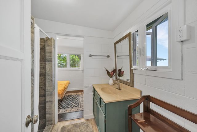 712 Upper Kimo Dr, Kula, HI 96790