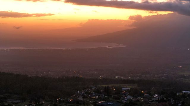 712 Upper Kimo Dr, Kula, HI 96790