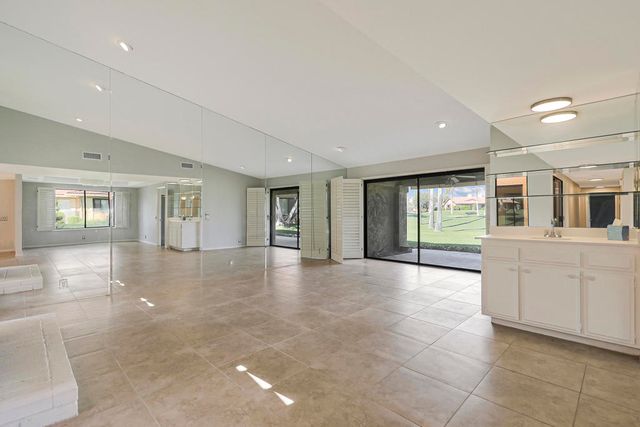 89 Camino Arroyo S, Palm Desert, CA 92260