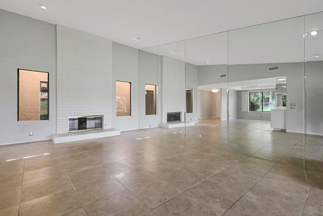 89 Camino Arroyo S, Palm Desert, CA 92260