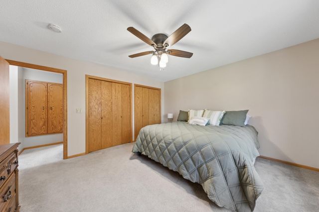 8922 Quinwood Lane N, Maple Grove, MN 55369