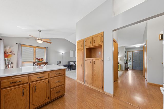 8922 Quinwood Lane N, Maple Grove, MN 55369