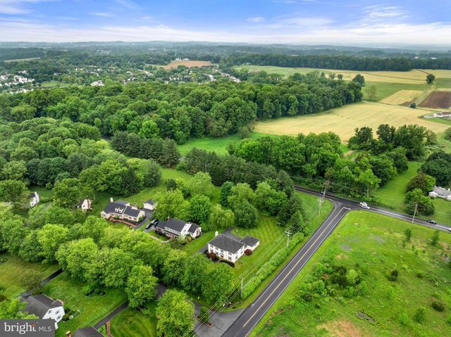 299 LONGVIEW LN, Kennett Square, PA 19348