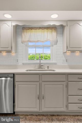 299 LONGVIEW LN, Kennett Square, PA 19348