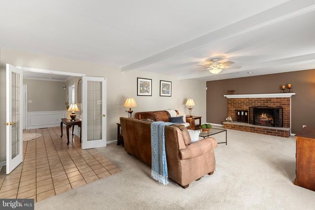 299 LONGVIEW LN, Kennett Square, PA 19348