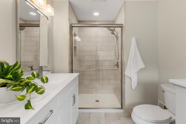 299 LONGVIEW LN, Kennett Square, PA 19348