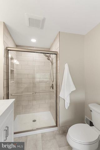 299 LONGVIEW LN, Kennett Square, PA 19348