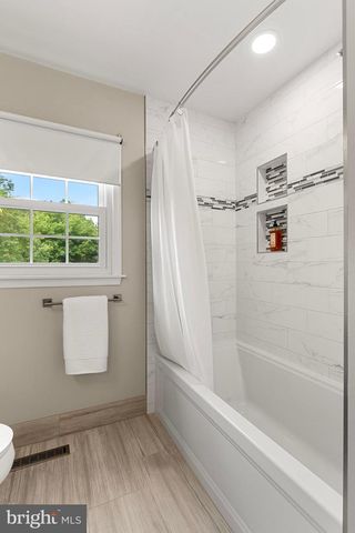 299 LONGVIEW LN, Kennett Square, PA 19348