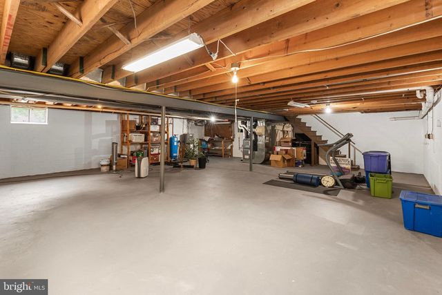 299 LONGVIEW LN, Kennett Square, PA 19348