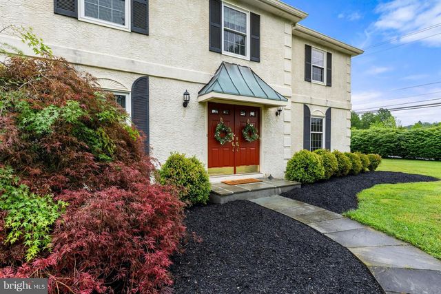 299 LONGVIEW LN, Kennett Square, PA 19348