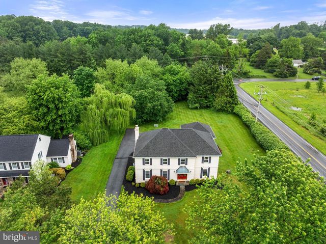 299 LONGVIEW LN, Kennett Square, PA 19348