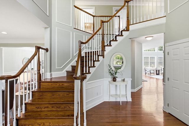 1 Valley View Drive, Grafton, MA 01536
