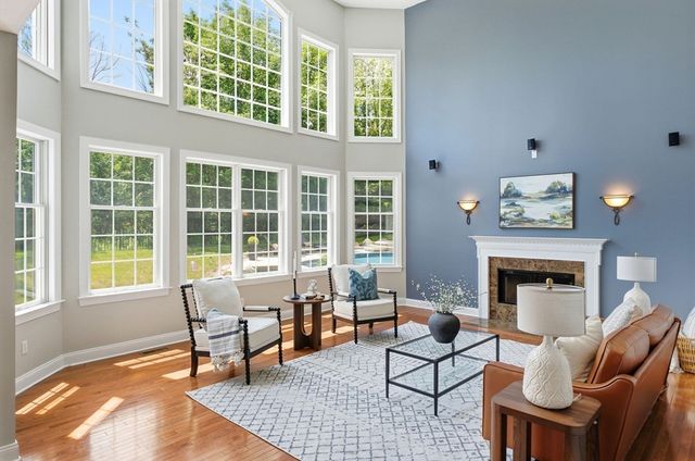 1 Valley View Drive, Grafton, MA 01536