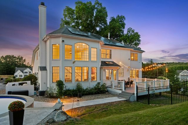 1 Valley View Drive, Grafton, MA 01536