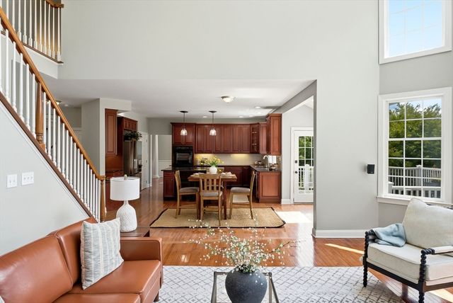 1 Valley View Drive, Grafton, MA 01536
