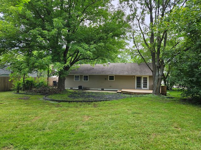 114 E Clark Street, Glenwood, IL 60425