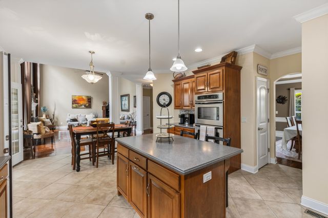 9698 Chaucer Terrace, Ooltewah, TN 37363