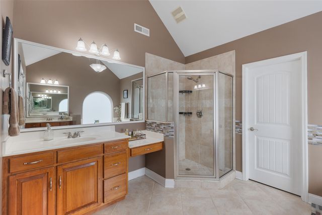 9698 Chaucer Terrace, Ooltewah, TN 37363