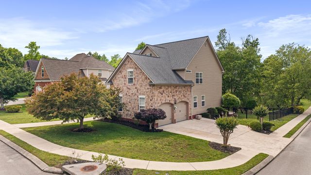 9698 Chaucer Terrace, Ooltewah, TN 37363