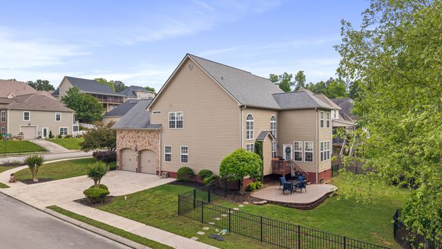 9698 Chaucer Terrace, Ooltewah, TN 37363