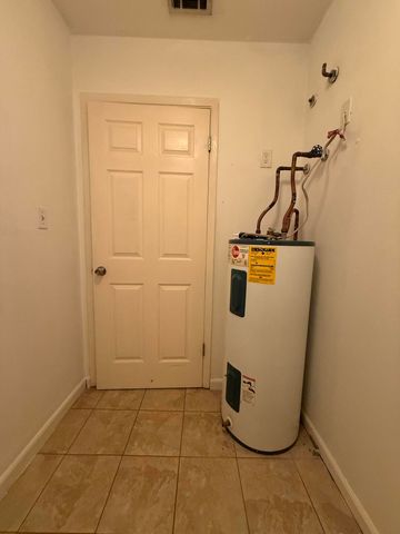 1054 9th Street, Shalimar, FL 32579