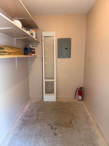 1054 9th Street, Shalimar, FL 32579